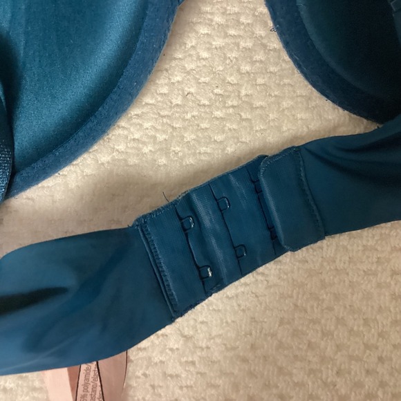 Victoria's Secret T-Shirt Lightly Lined Demi Bra Comfortable Everyday 36D Teal - Picture 9 of 13